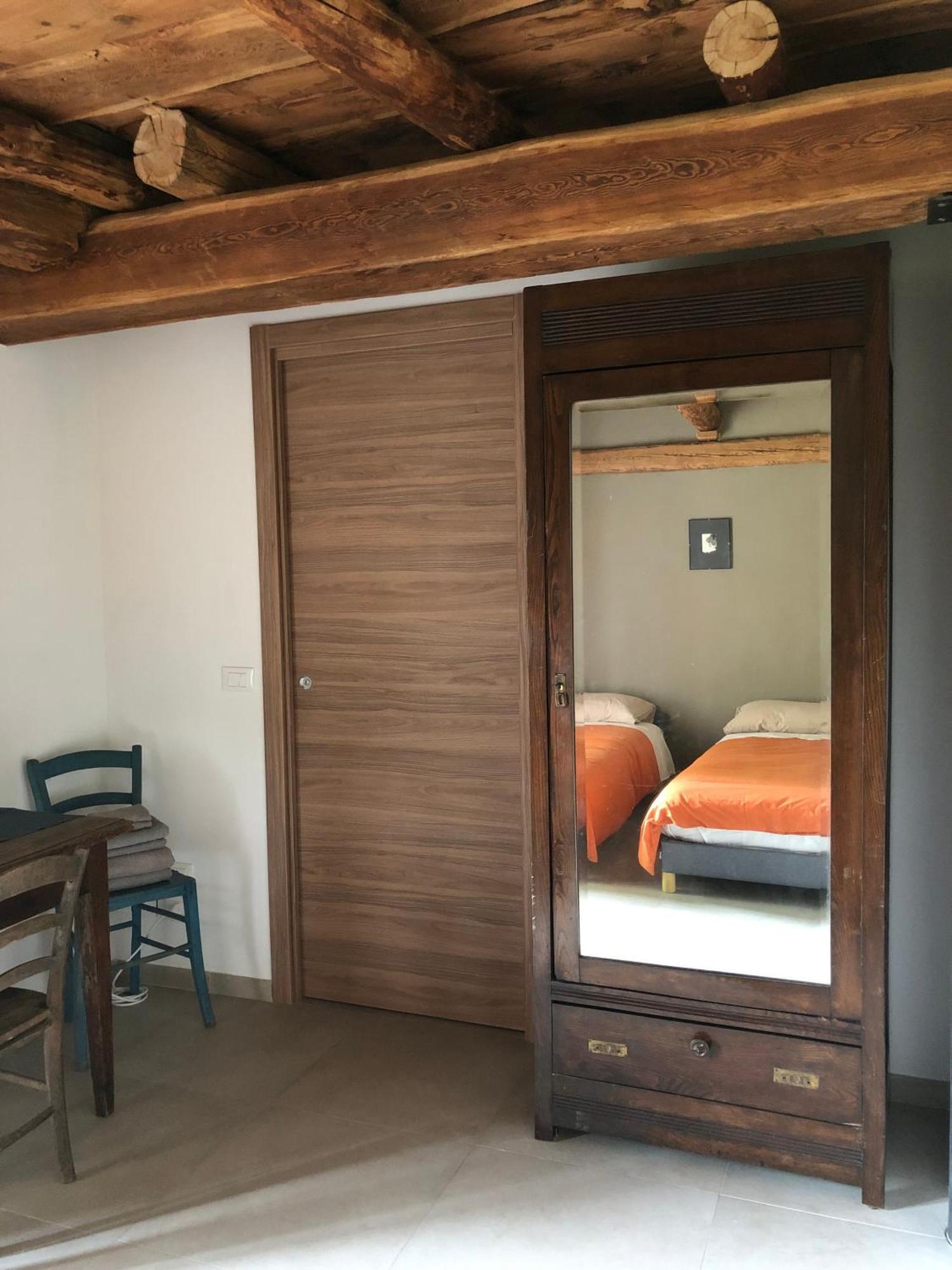 Cicapuy Hotel Puys Bagian luar foto