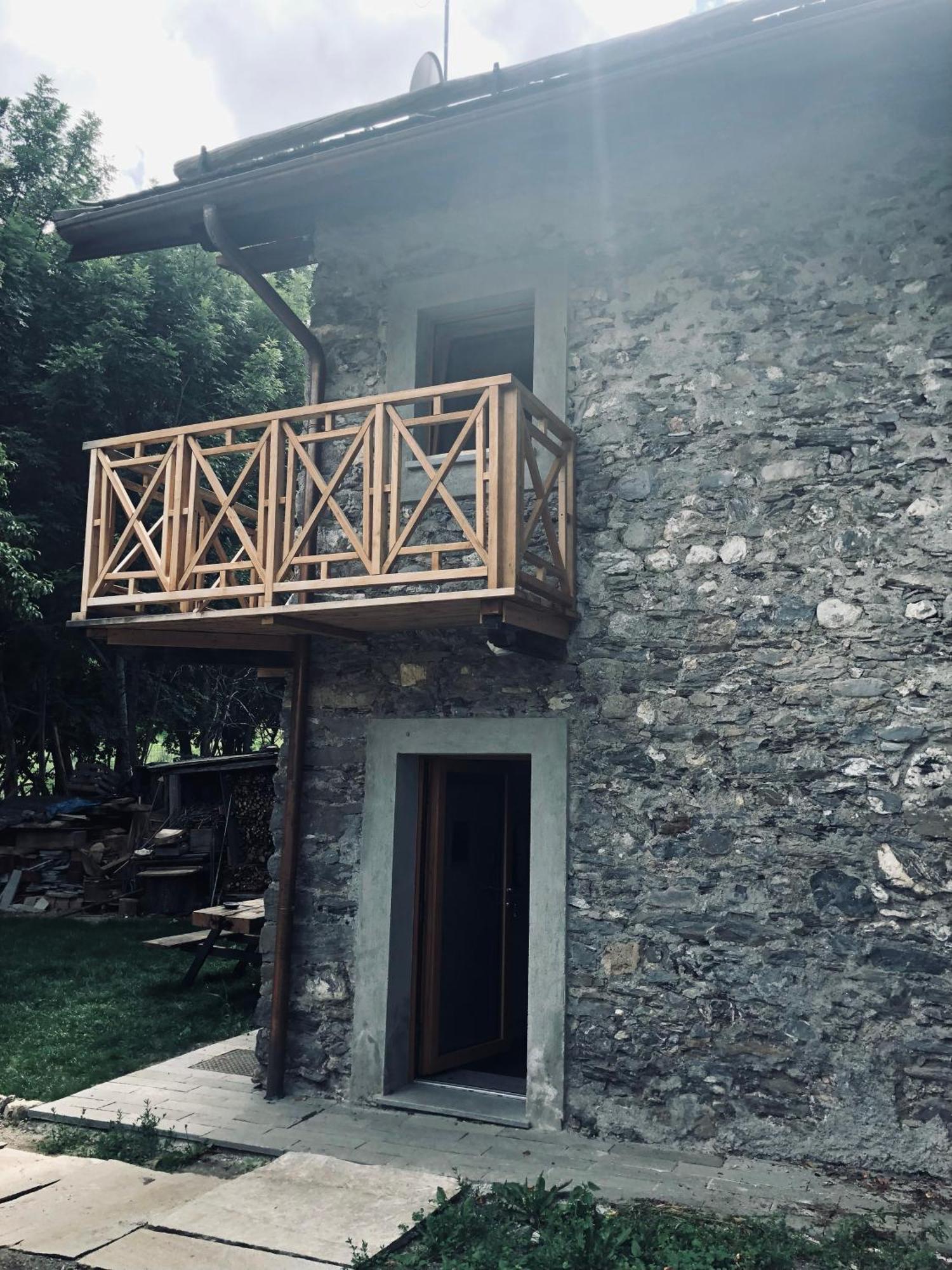 Cicapuy Hotel Puys Bagian luar foto